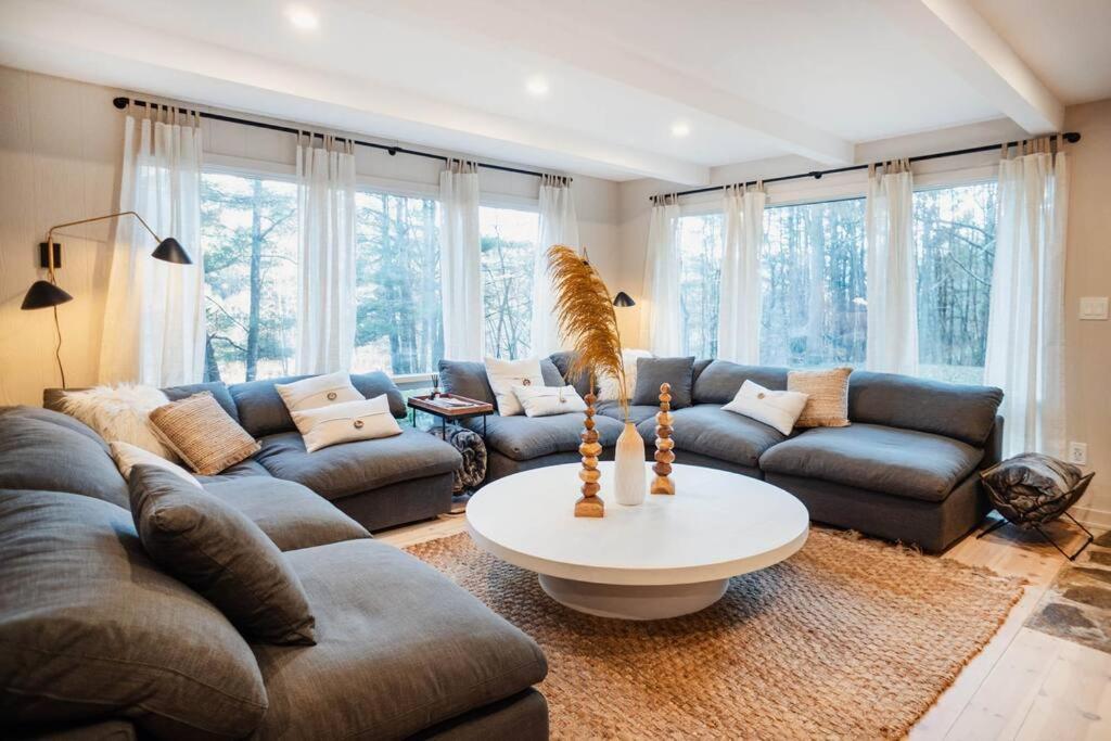 Prattvilla -Catskill -Mountain Escape 5 Bedroom ,3 Bath With Hot Tub Prattsville Exterior photo